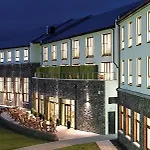Sneem Hotel فندق 4*