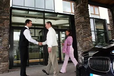Отель Sneem Hotel