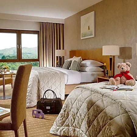 Отель Sneem Hotel