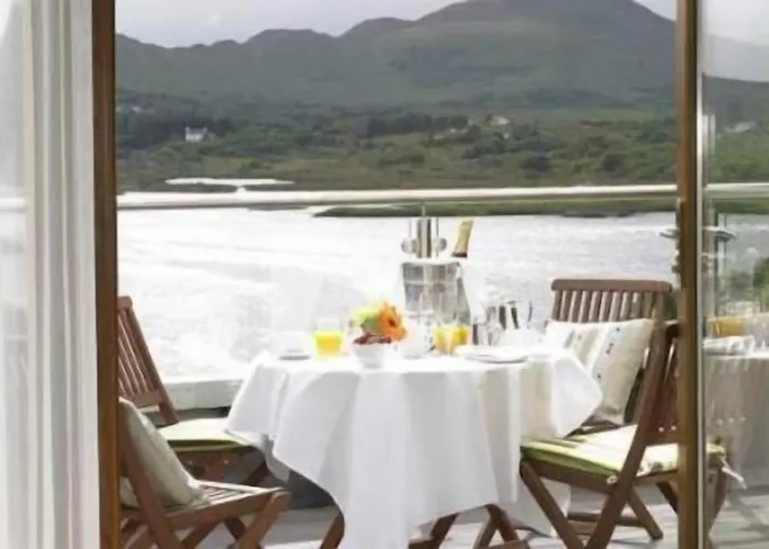 ホテル Sneem Hotel